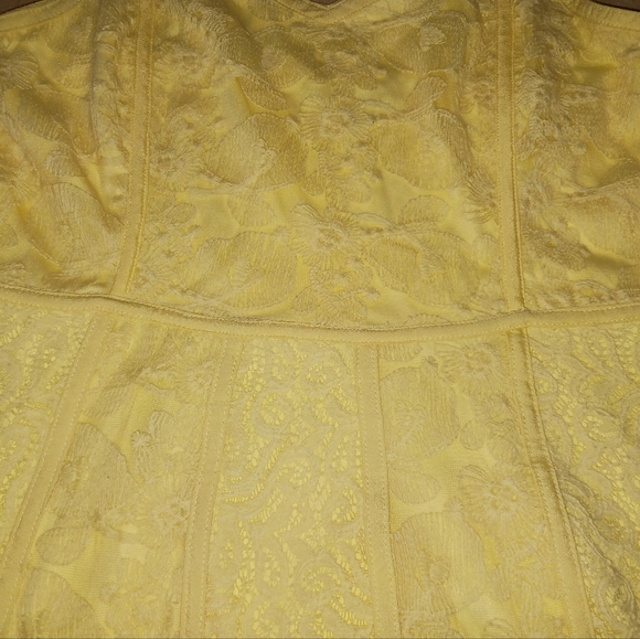 New Yellow Lace Sweetheart Neck Spaghetti Strap Dress - Picture 6 of 8